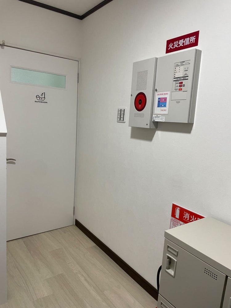 フロント1 | ゲストハウス京都宇治川I