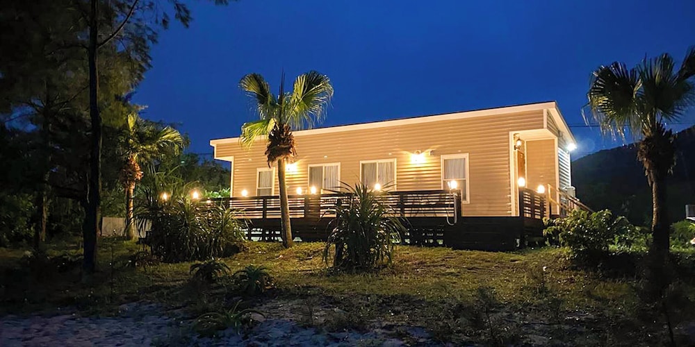 スタンダード ツインルーム ビーチビュー 客室2 | ル グランブルー