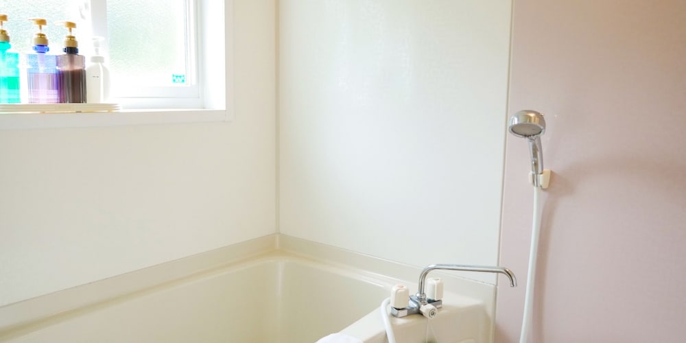 ロイヤル スイート ベッド (複数台) バスルーム0 | ル グランブルー