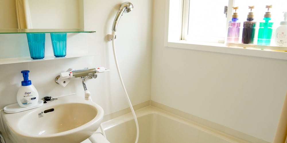 スタンダード ツインルーム ビーチビュー バスルーム0 | ル グランブルー