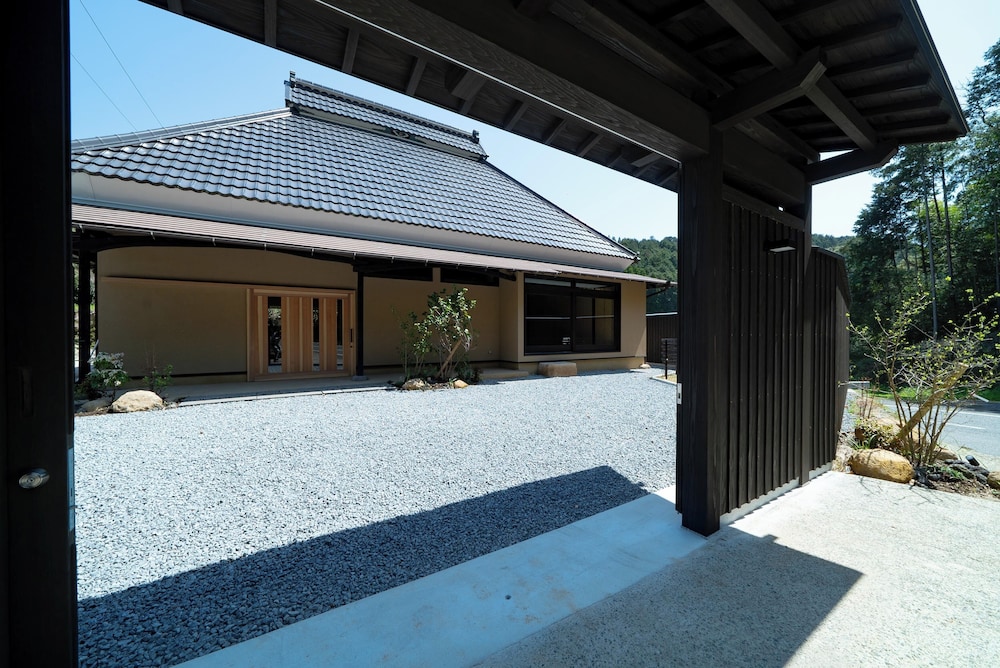 メインイメージ | 小塩の灯り「石垣の別荘」