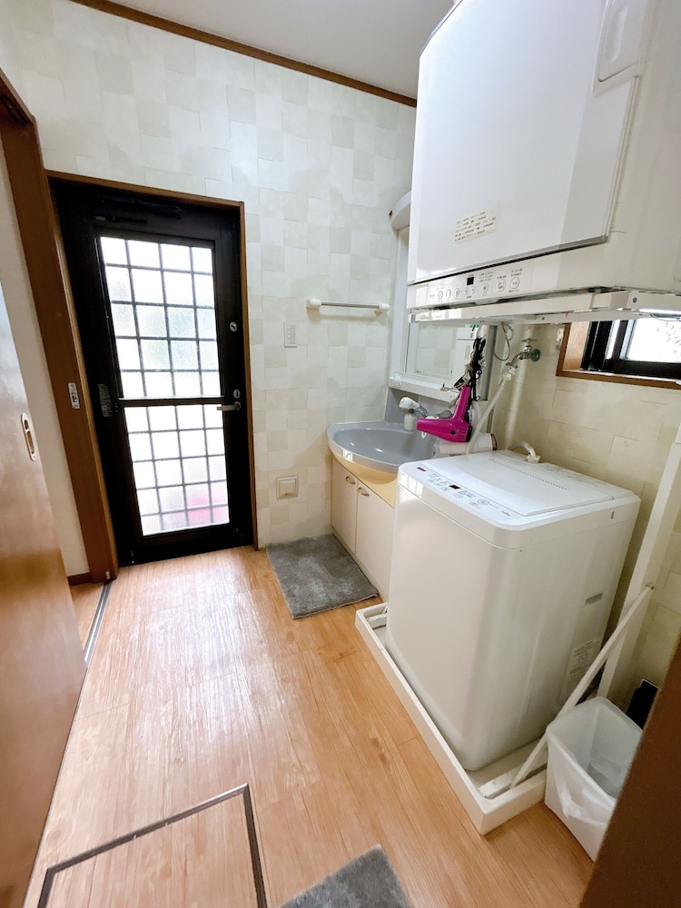 コンドミニアム 4 ベッドルーム キッチン シティビュー バスルーム0 | コンドミニアムパレスリゾート北谷オーシャンビュー