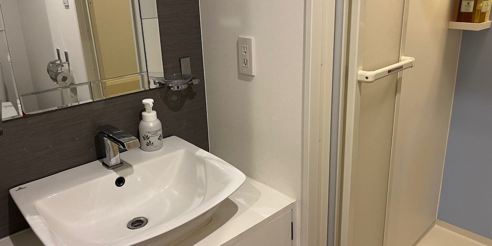 デラックス ツインルーム ベッド (複数台) 禁煙 バスルーム0 | レンブラントイン青森