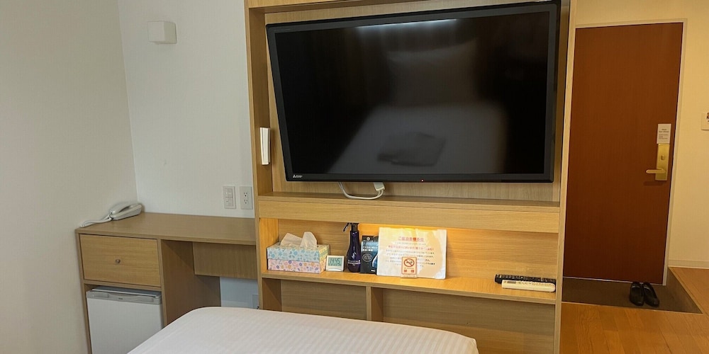 デラックス ツインルーム ベッド (複数台) 禁煙 客室1 | レンブラントイン青森