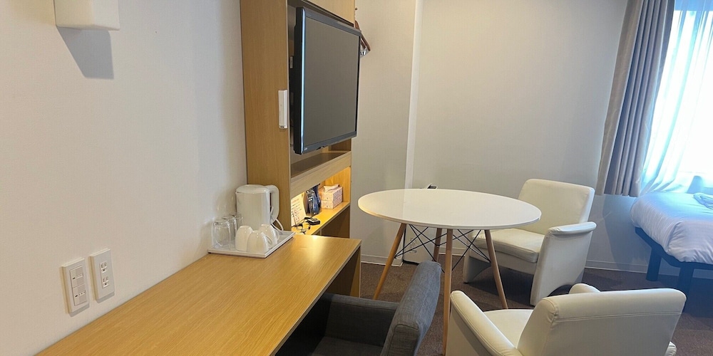 スーペリア ツインルーム ベッド (複数台) 禁煙 客室4 | レンブラントイン青森