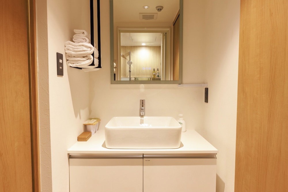 スーペリア アパートメント バスルーム2 | MKG Home芝