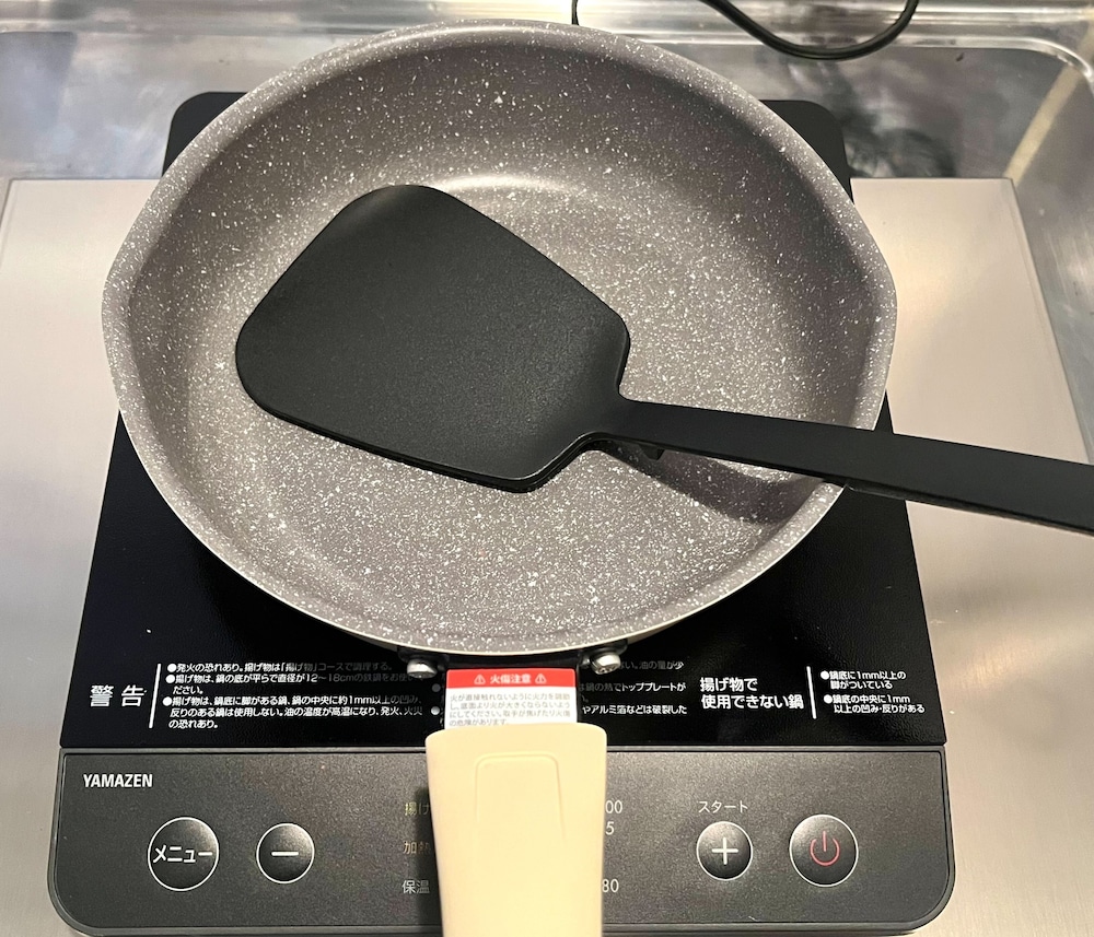 プレミアム アパートメント シングルベッド 3 台 専用キッチン0 | SFハイツ