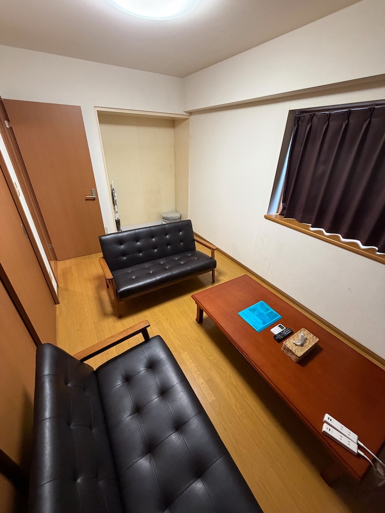 4人部屋 アパートメント 禁煙 リビング エリア0 | SFハイツ