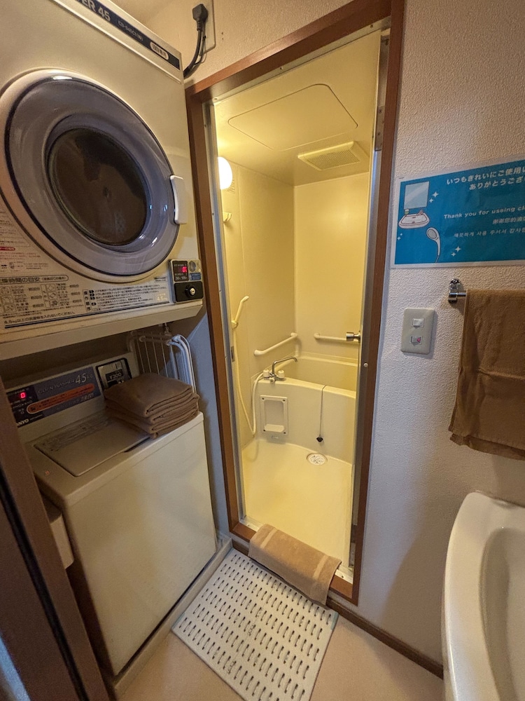 エコノミー アパートメント バスルーム4 | SFハイツ