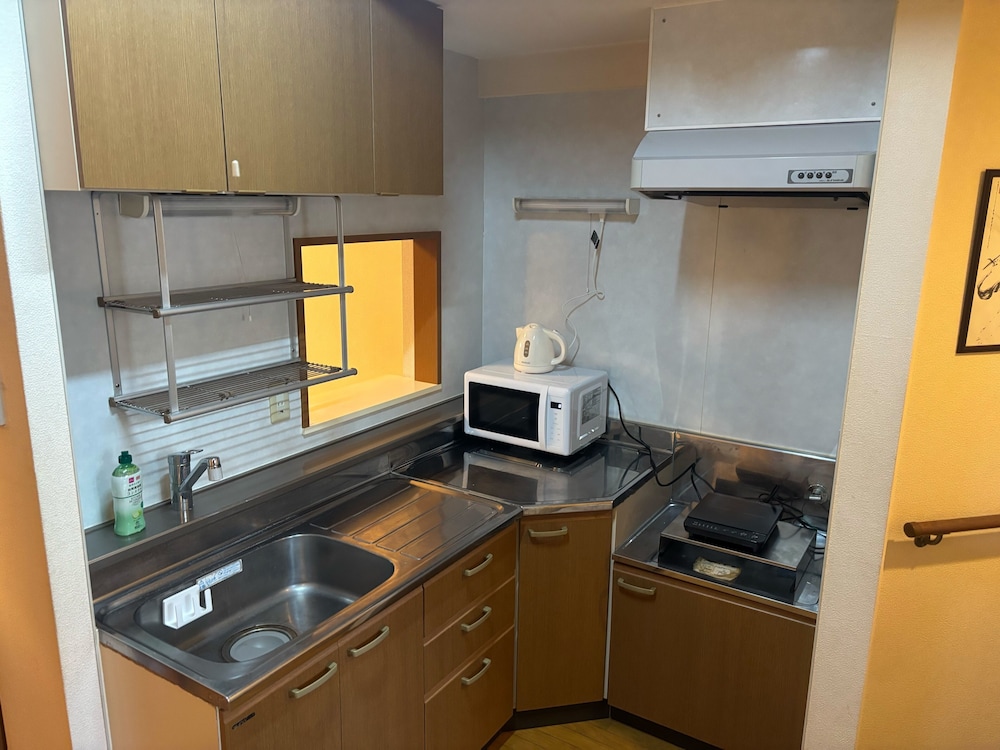 エコノミー アパートメント 専用キッチン2 | SFハイツ