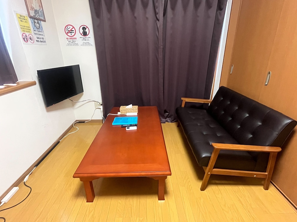 4人部屋 アパートメント 禁煙 リビングルーム1 | SFハイツ