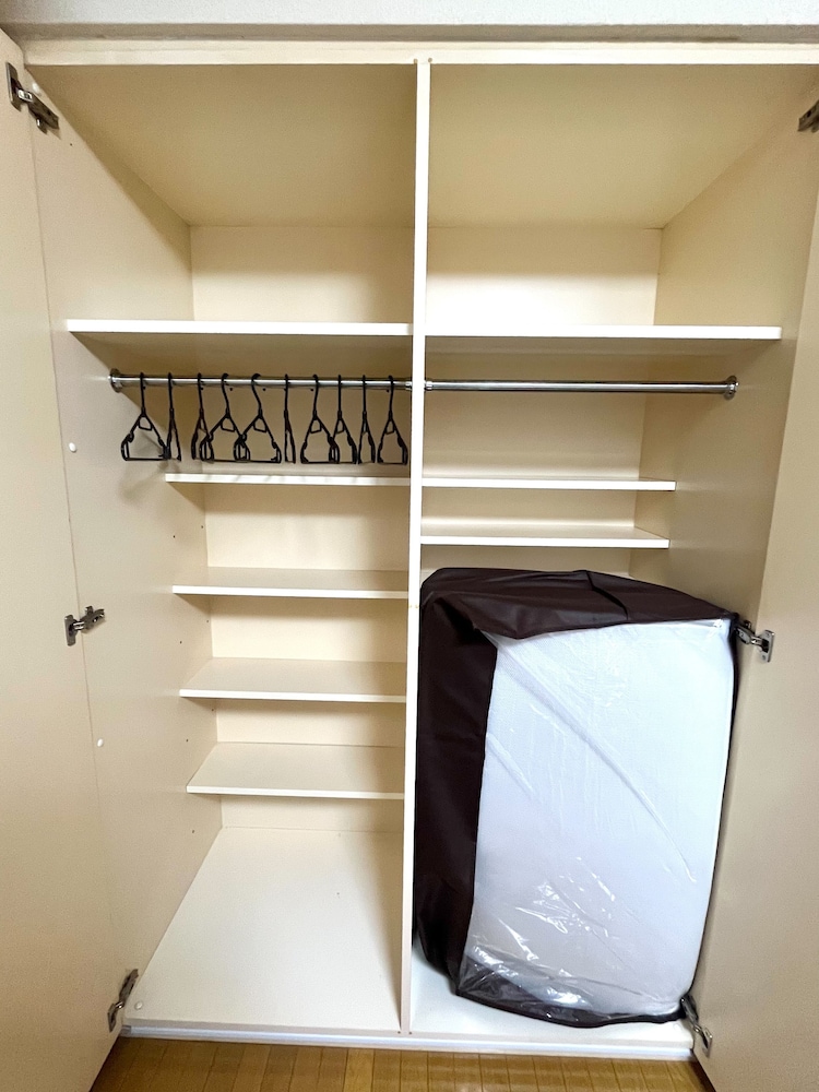 ベーシック トリプルルーム 1 ベッドルーム 禁煙 客室10 | SFハイツ