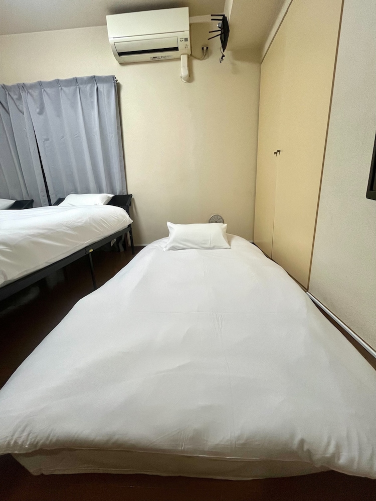 ベーシック トリプルルーム 1 ベッドルーム 禁煙 客室2 | SFハイツ
