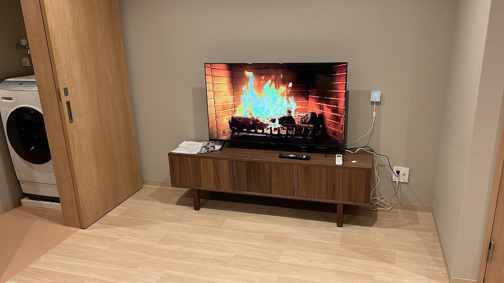 デラックス ハウス 2 ベッドルーム 禁煙 簡易キッチン リビング エリア2 | Tamatsukan