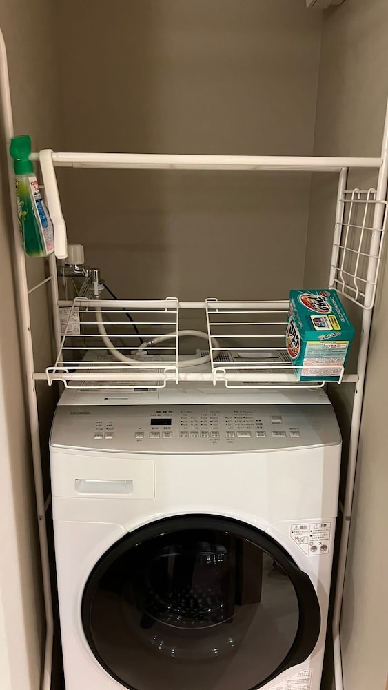 デラックス ハウス 2 ベッドルーム 禁煙 簡易キッチン リビング エリア1 | Tamatsukan