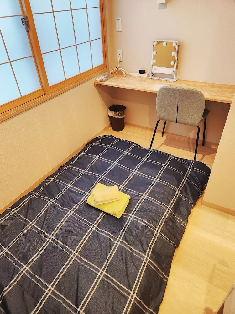 デラックス ハウス 2 ベッドルーム 禁煙 簡易キッチン 客室2 | Tamatsukan