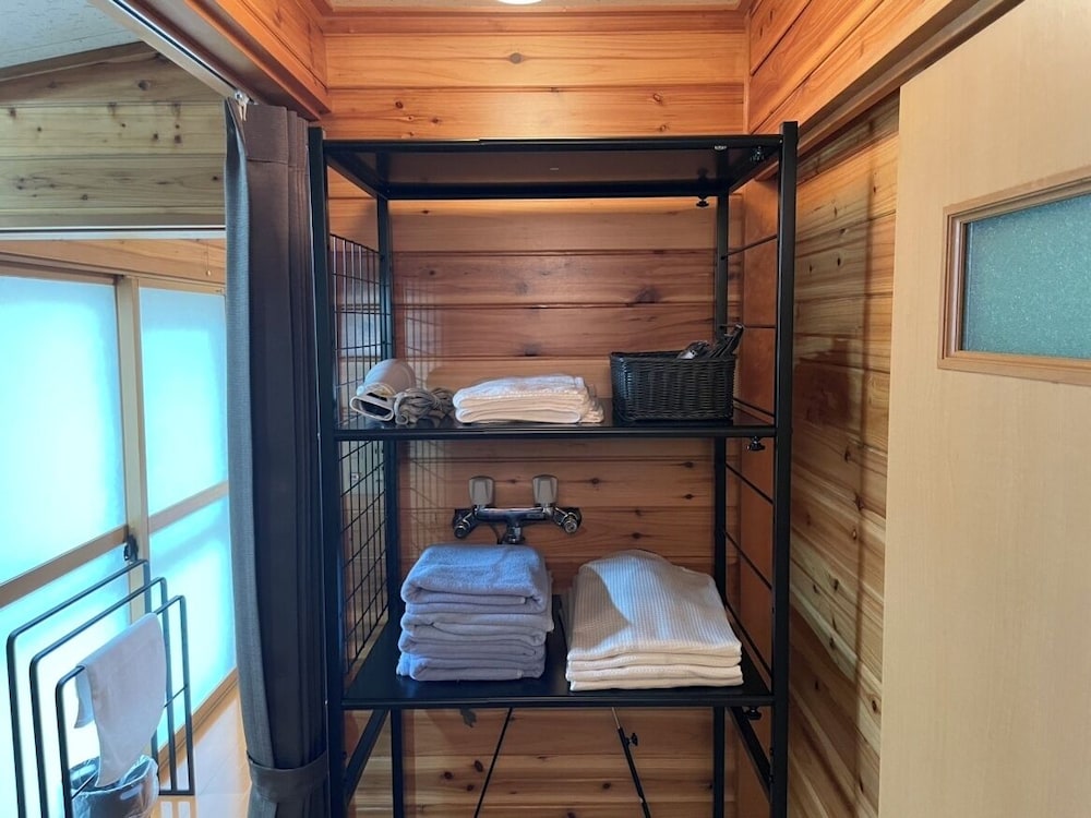 ベーシック ハウス 禁煙 バスルーム0 | 高山ステイ ～榊～ B棟