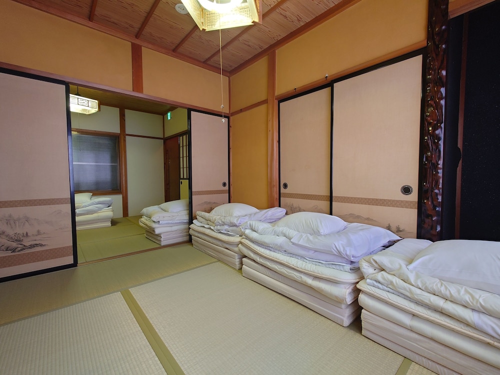 ハウス 禁煙 客室1 | 高山ステイ 柊~ひいらぎ~