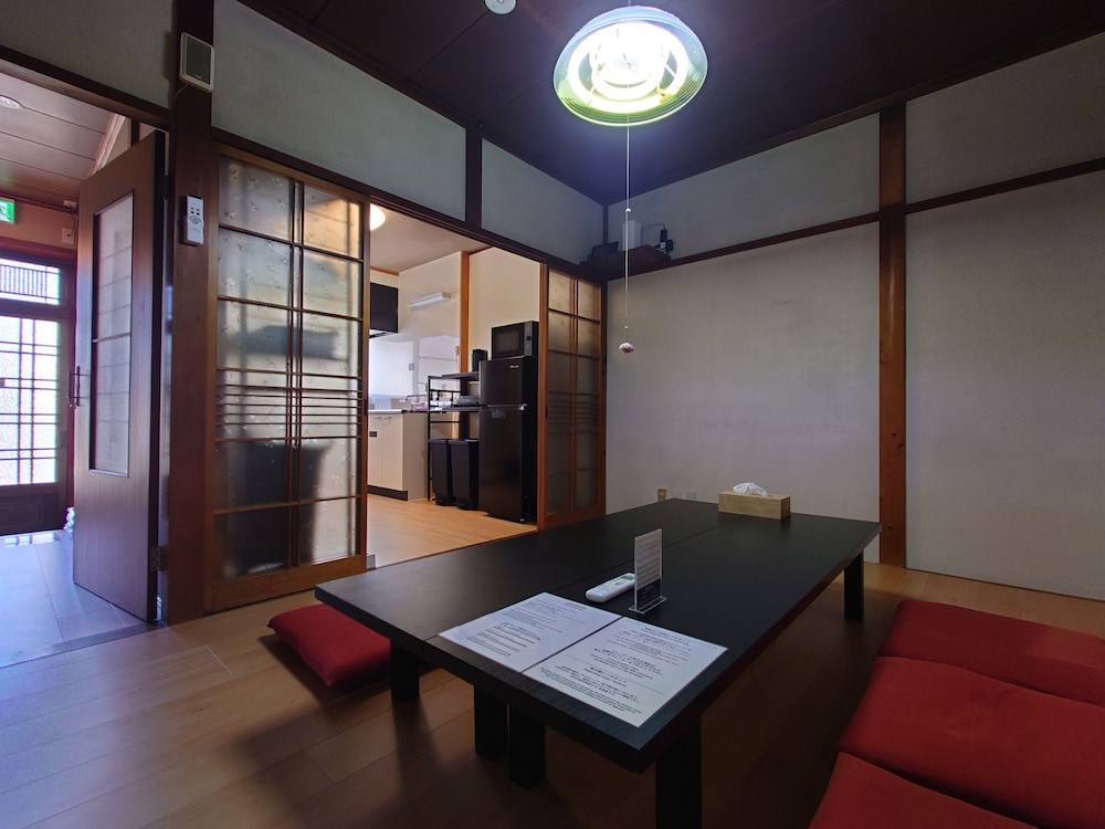 ハウス 禁煙 リビング エリア0 | 高山ステイ 柊~ひいらぎ~