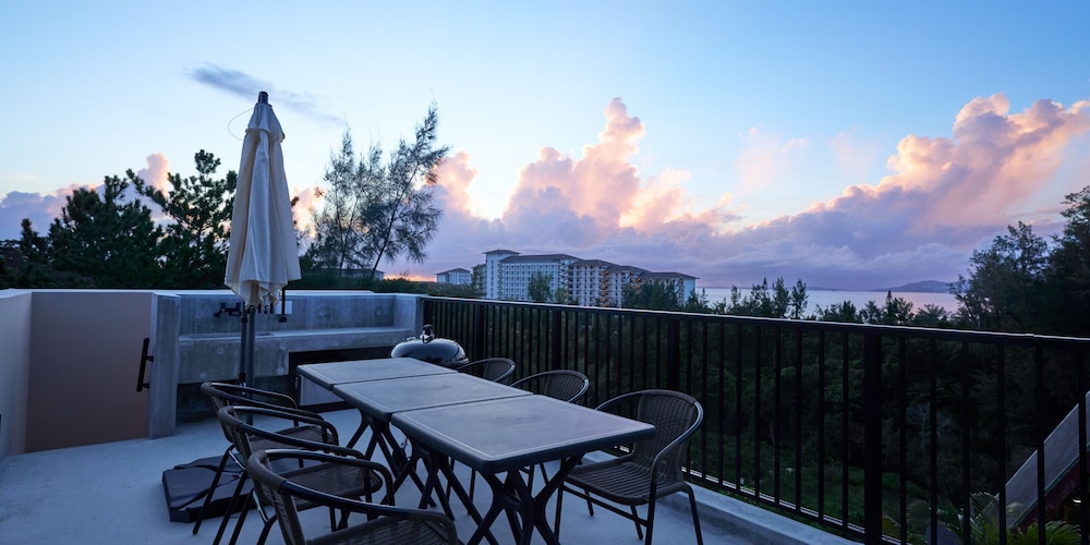 ラグジュアリー ヴィラ テラス / パティオ0 | ima villa