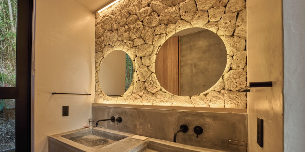 ラグジュアリー ヴィラ バスルームの設備0 | ima villa