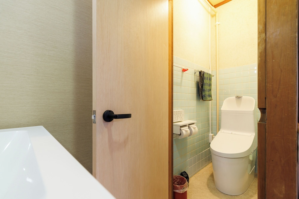 [禁煙] 和室8畳 [トイレ洗面付] 客室7 | 緑風苑 きよはる