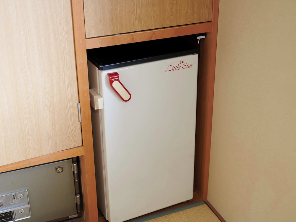 [禁煙] 和室10畳 [広縁ユニットバス付き] 客室3 | 緑風苑きよはる