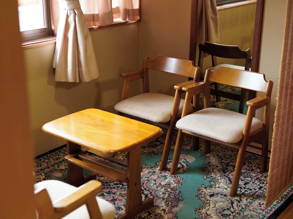 [禁煙] 和室10畳 [広縁ユニットバス付き] 客室1 | 緑風苑きよはる