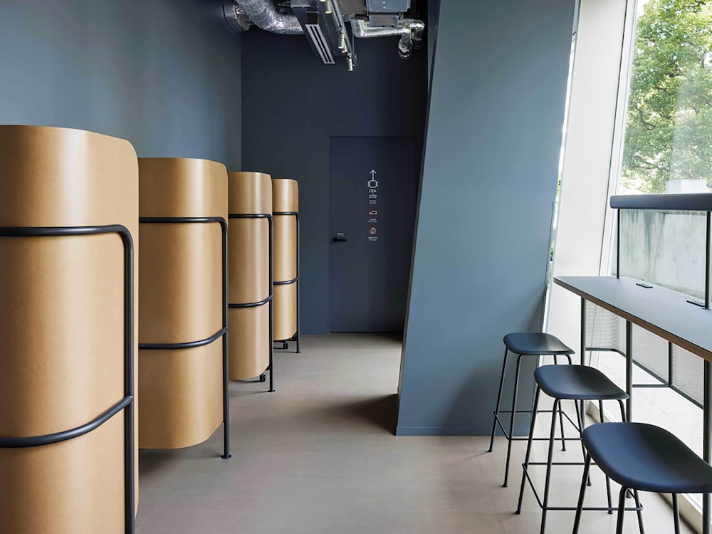 ロビー1 | ナインアワーズ品川駅スリープラボ for men ロビー1 | ナインアワーズ品川駅スリープラボ for men