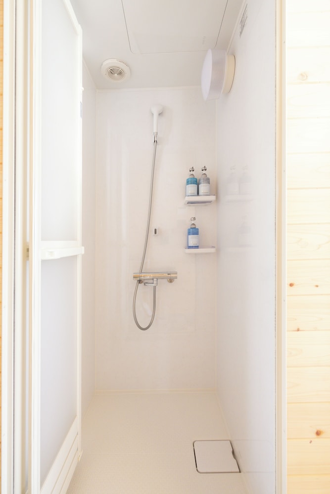 ビーチゲート付きドームテント (シングルベッド4台) 禁煙 バスルーム0 | Sugar Beach Oarai