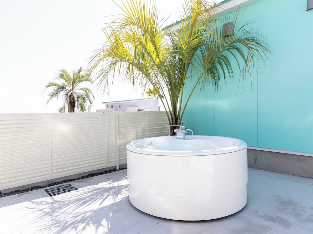 バス付きドームテント (ダブルベッド2台) 禁煙 | Sugar Beach Oarai