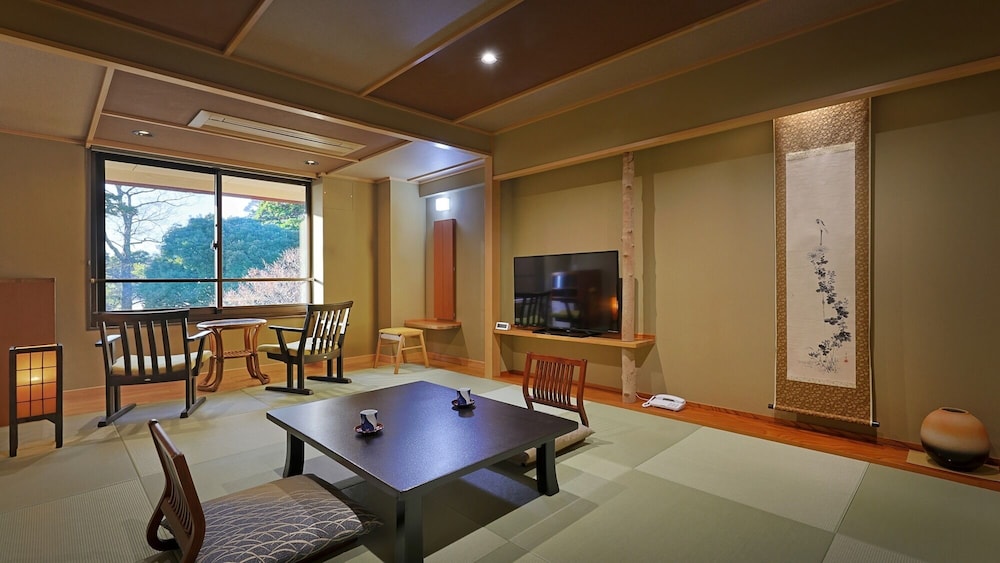 デラックス和室 客室1 | 筑波山江戸屋