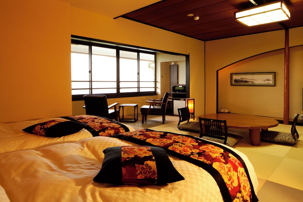 デラックス和洋室ハイフロア | 筑波山江戸屋