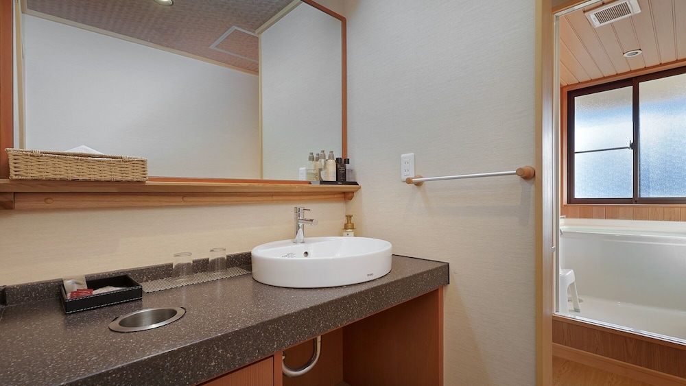 デラックス和室 バスルーム1 | 筑波山江戸屋