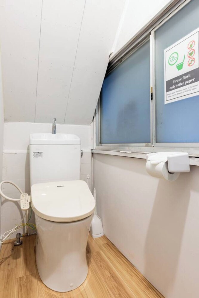 補高便座1 | Amika First 102