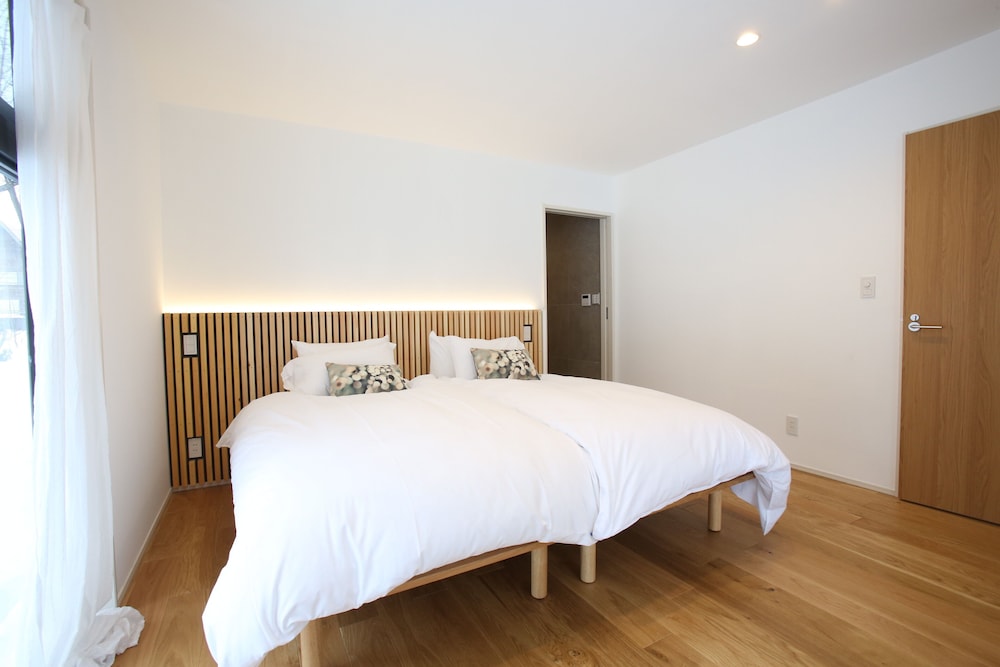 客室1 | Hinoki Chalet