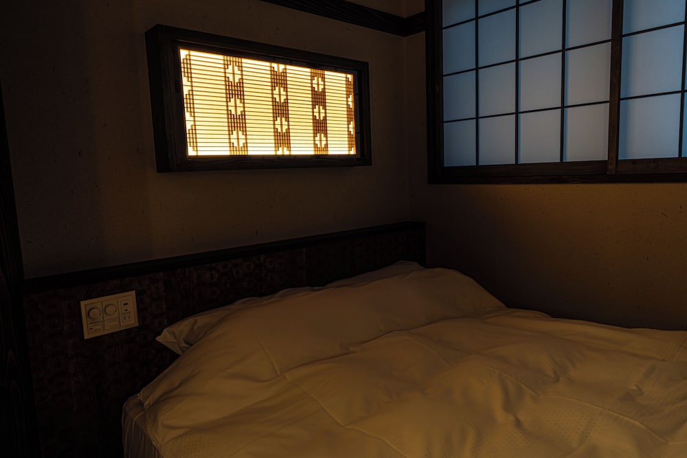 古都ノ間(スタンダード/クイーン)(風呂なし) 客室2 | 京都の宿 ぎをんの月