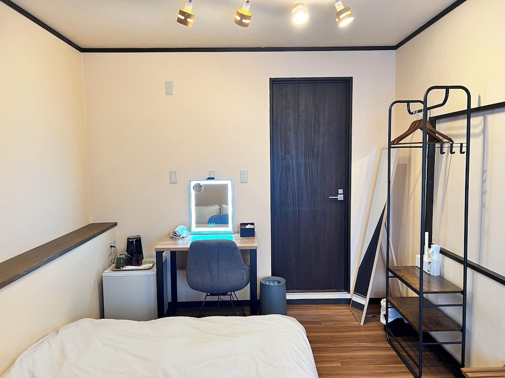 スタンダード ダブルルーム 禁煙 専用バスルーム 客室3 | Jinya Sunset Inn by Murasaki