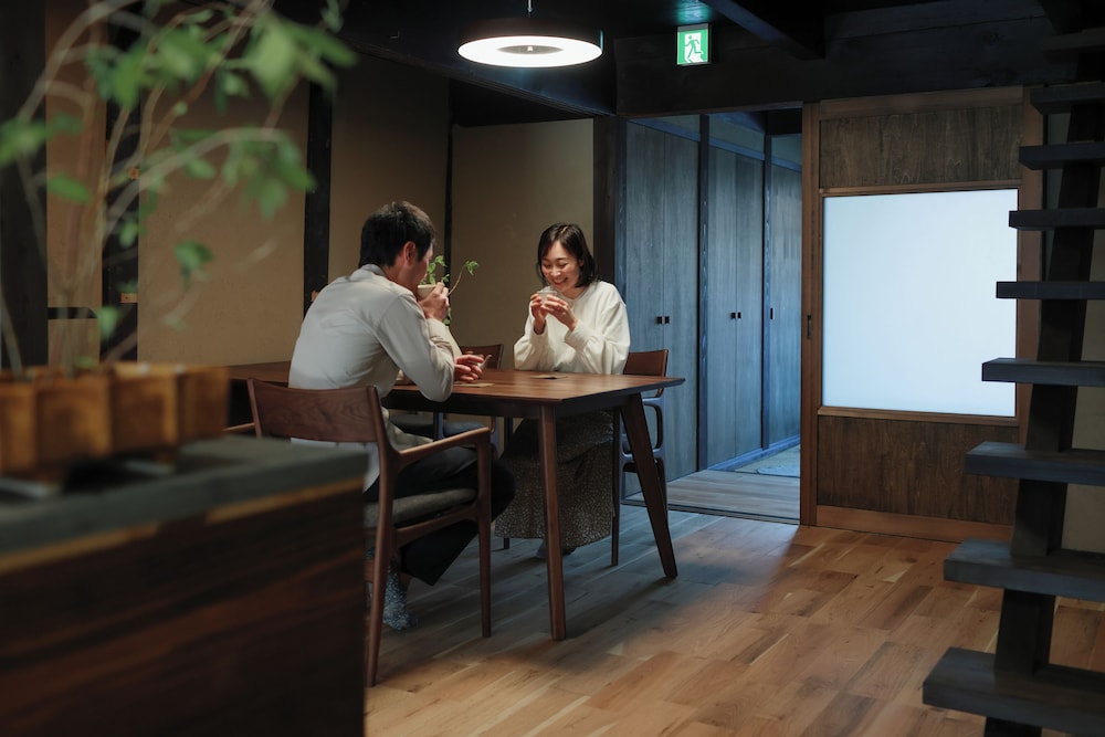 ひばり 部屋貸し 禁煙(フロント施設から0.4km) 客室3 | 八百熊川