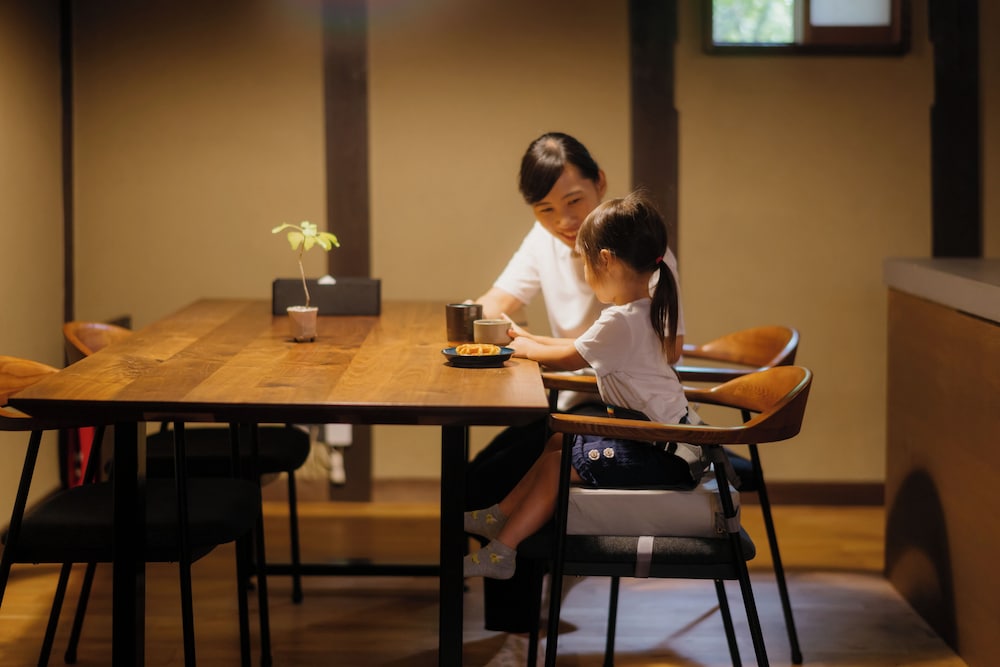 やまね 一棟貸し 禁煙(フロント施設から0km) 客室6 | 八百熊川