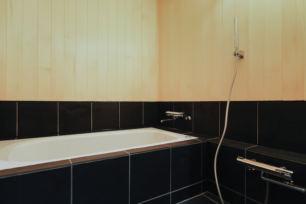 つぐみ 部屋貸し 禁煙(フロント施設から0.4km) バスルーム0 | 八百熊川