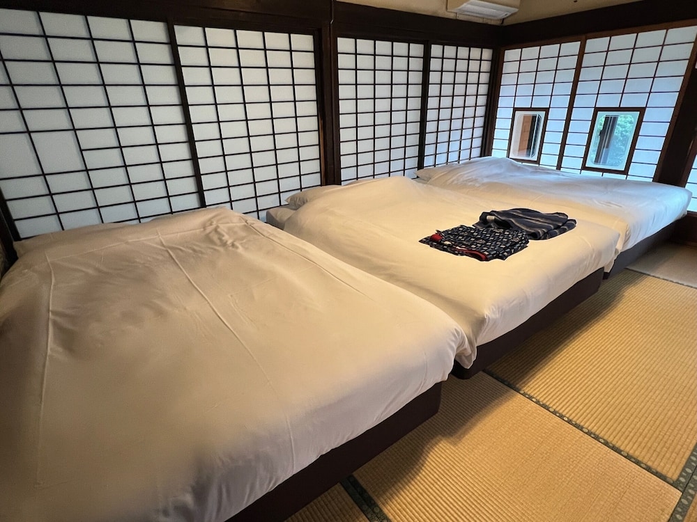 内装1 | 香取はちさんろく