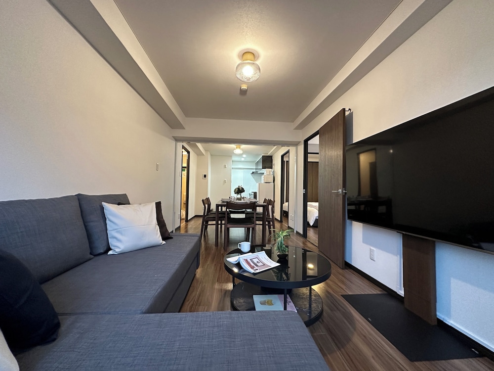 コンドミニアム 3 ベッドルーム バルコニー 客室5 | Earl's Court 801