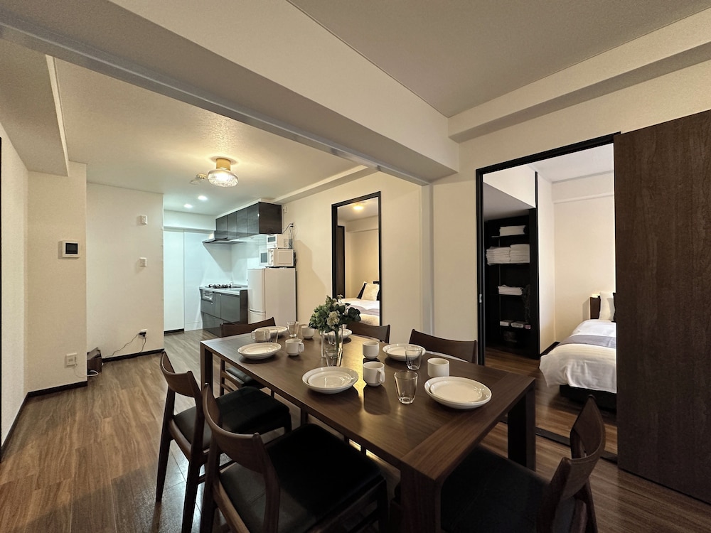 客室1 | Earl's Court 801