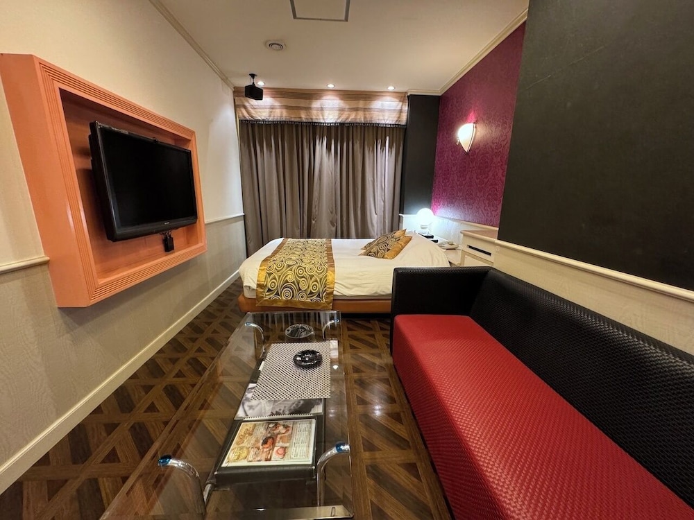 ベーシック ダブルルーム 禁煙 客室3 | ホテル艶横浜町田店