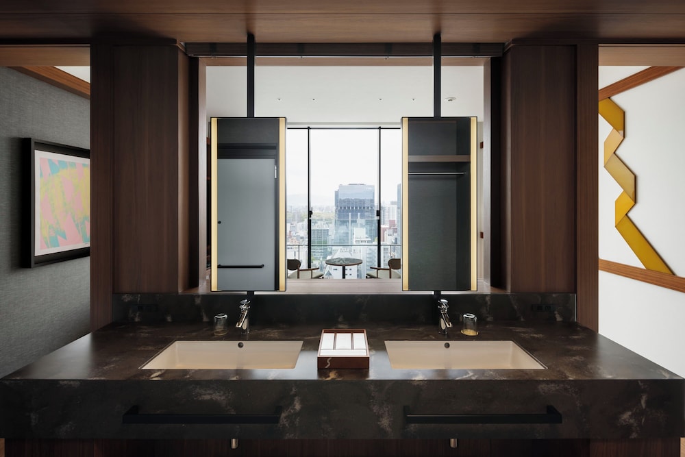 ベーシック ダブルルーム 禁煙 シティビュー バスルーム0 | ONE FUKUOKA HOTEL