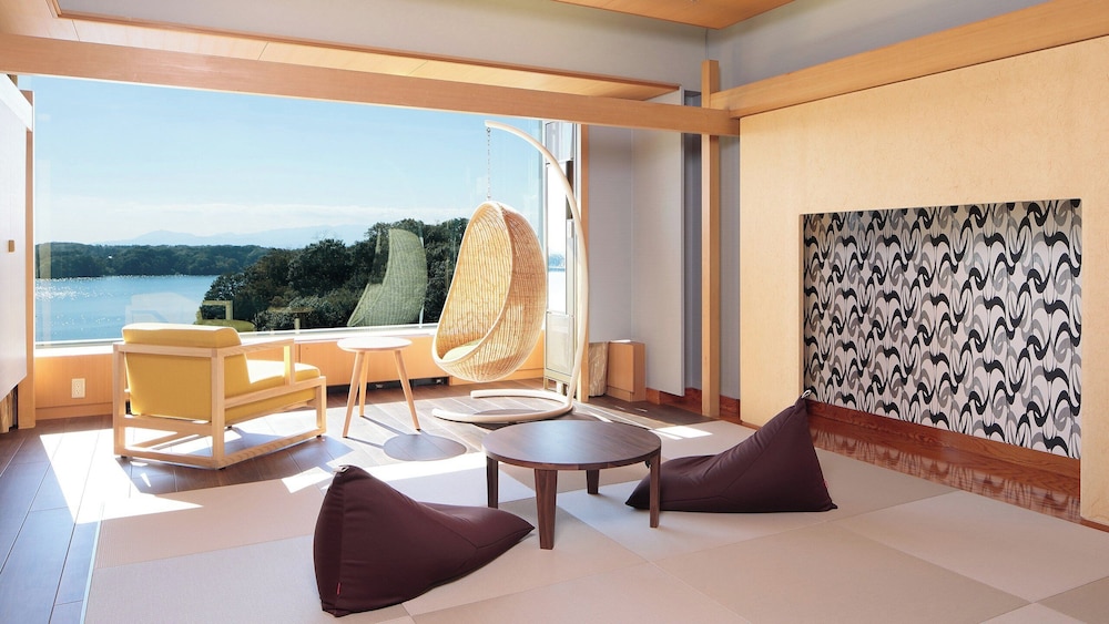 パノラマビュー 和モダンルーム Aタイプ 禁煙 | 中国割烹旅館 掬水亭