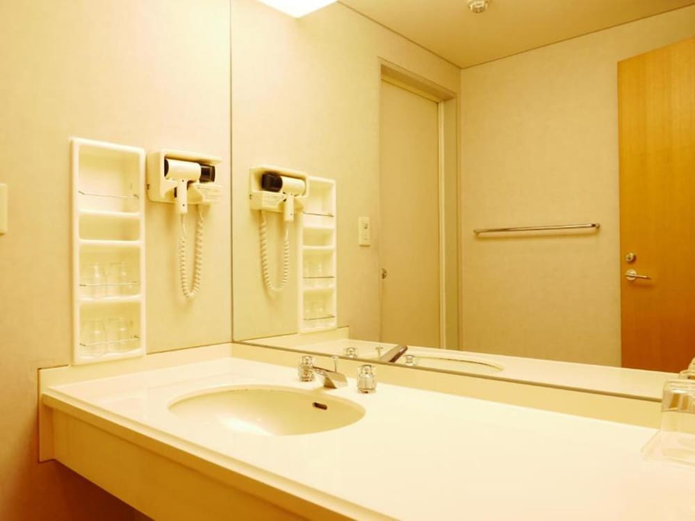 お部屋おまかせ 和室12畳 (広縁付) 禁煙 バスルーム0 | 中国割烹旅館 掬水亭