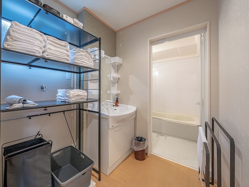 ベーシック アパートメント バスルーム1 | 高山ステイ 枳 からたち DX-A