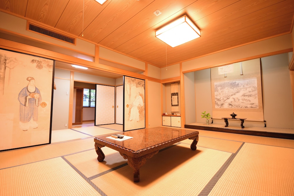 デラックス ルーム | 高野山 宿坊 普賢院